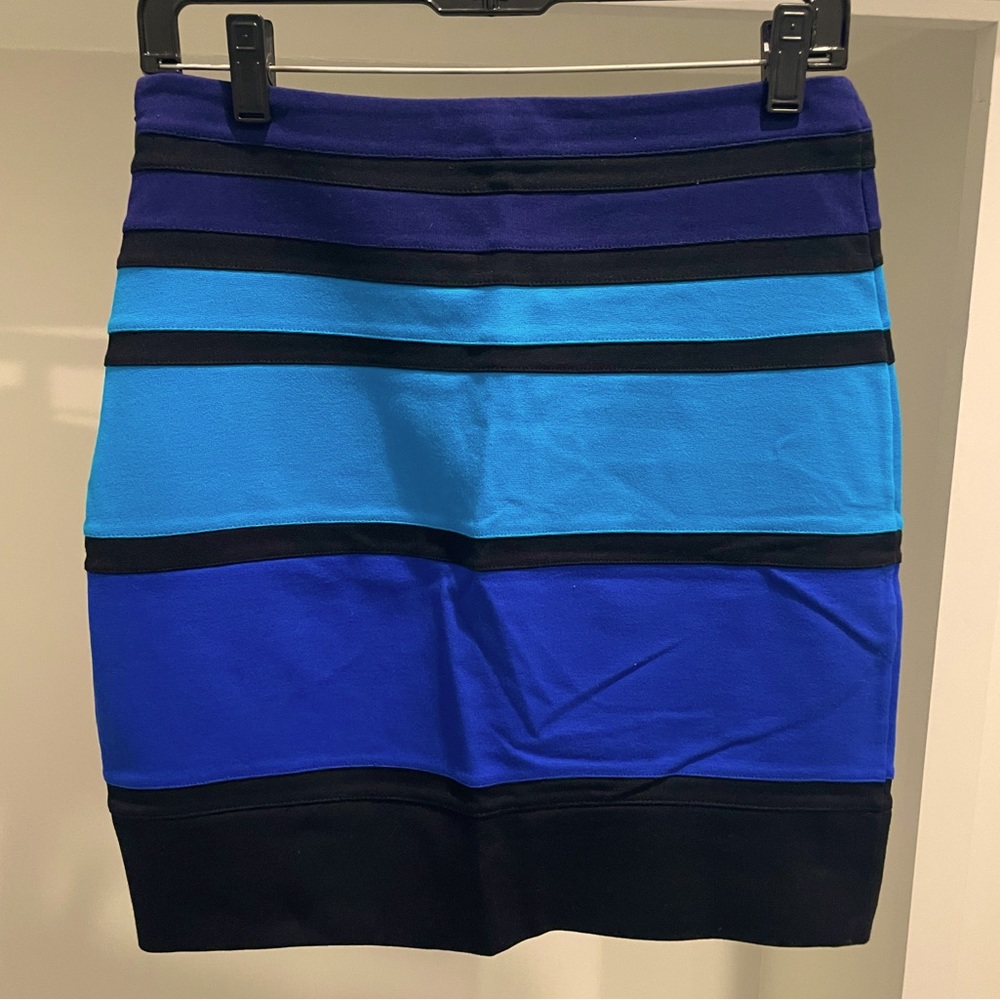 Color block bandeau mini skirt